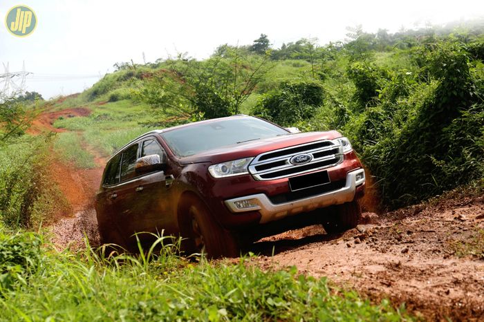 Ford Everest Titanium 3.2L AWD 