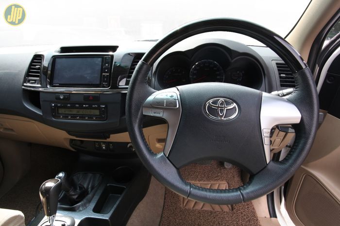Setir Toyota Fortuner 4WD 2015 Tetradrive