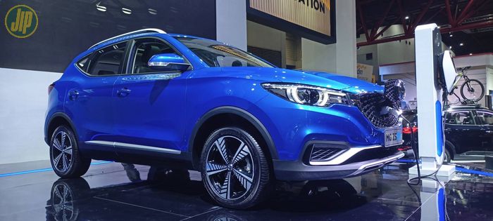 MG ZS EV di pameran Indonesia International Motor Show (IIMS) Hybrid 2021.