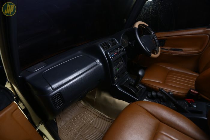 Interior Vitara V6 masih standar