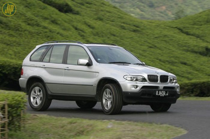 BMW X5 E53