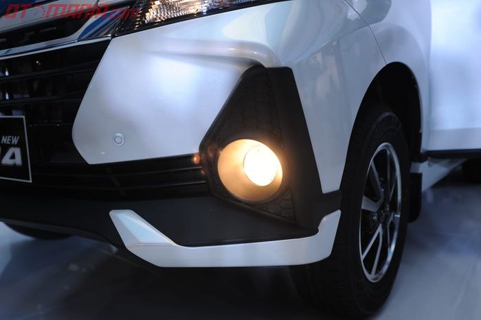 Daihatsu Great New Xenia. Foglamp