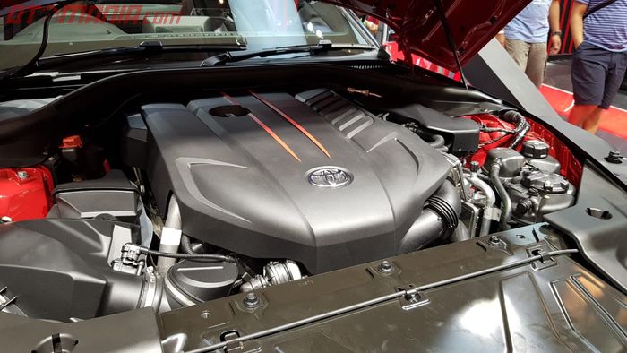 Mesin Toyota Supra 3.000 cc 6 Silinder Segaris dengan Turbo