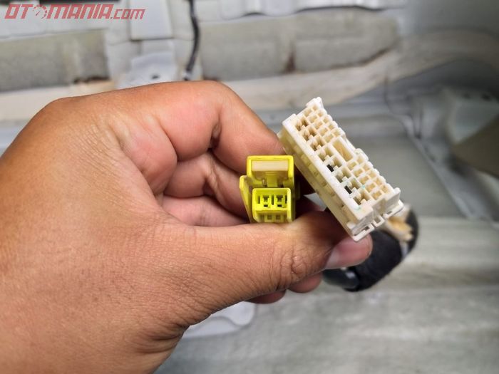 kabel soket bisa mudah dihinggapi air saat terendam banjir