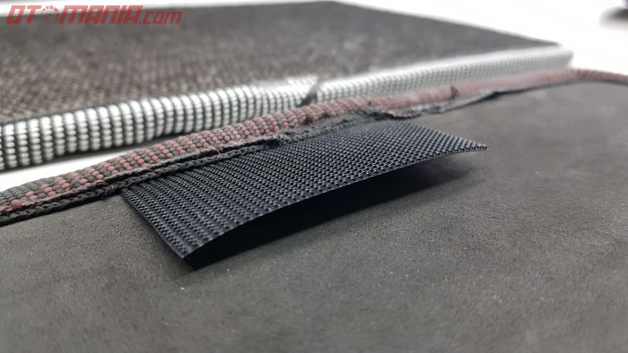 Velcro Sebagai Perekat Karpet Mobil Pengganti Pinhole