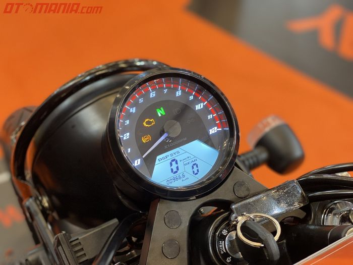 Spidometer Keeway SCR 250V kombinasi analog dengan digital