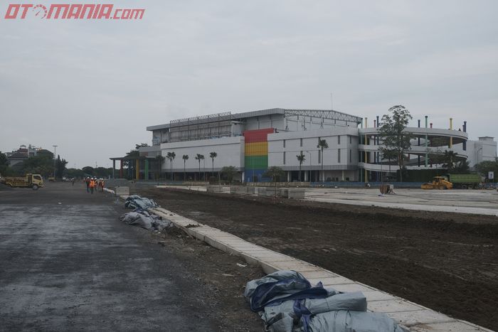 Tampak mall Ancol Beach City yang akan menjadi lokasi kantor operasional Formula E Operations, IMI, tim balap, pihak terkait lainnya selama Formula E Jakarta nanti. 