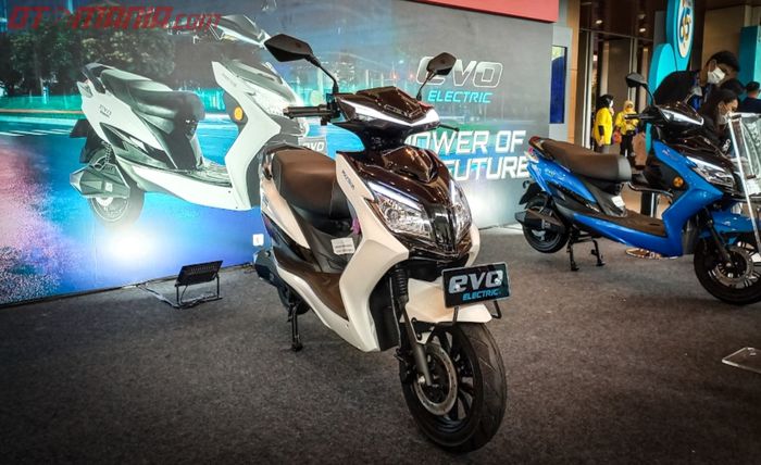 Motor listrik Polytron Evo Electric di BCA Expoversary 2022