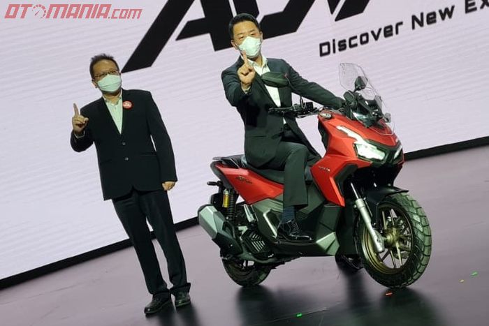 Honda ADV 160 resmi diluncurkan di Indonesia, bawa berbagai pembaruan, harganya mulai Rp 36 juta OTR Jakarta.