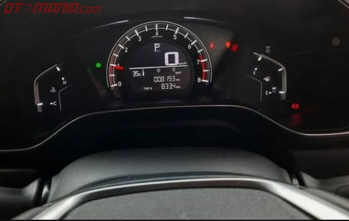 Ilustrasi odometer digital di mobil bekas. Kalau sudah dicurangi begini ciri-cirinya.