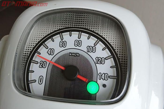 Eco Indicator All New Honda Scoopy, jika menyala terang berarti sedang dalam kondisi paling irit