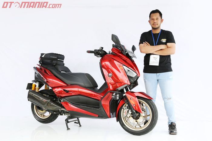 Yamaha XMAX Best Touring Customaxi Balikpapan