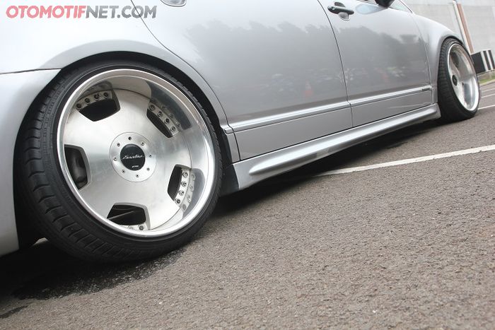 Pelek Work Euroline 19 inci sudah 2 tahun dipakai