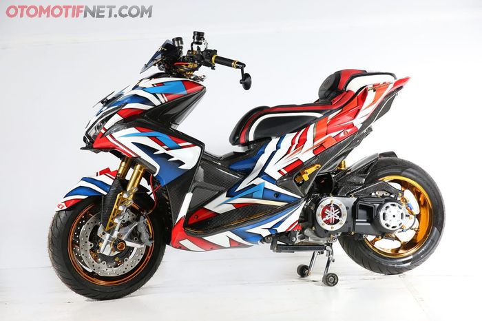 Yamaha Aerox pemenang Master Class Customaxi Denpasar