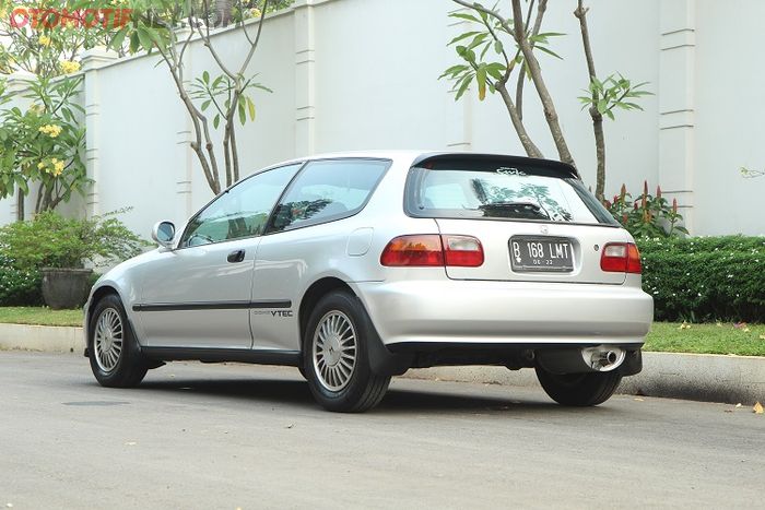   Civic Estilo Opik, seperti lihat mobil baru keluar dari dealer tahun '95
