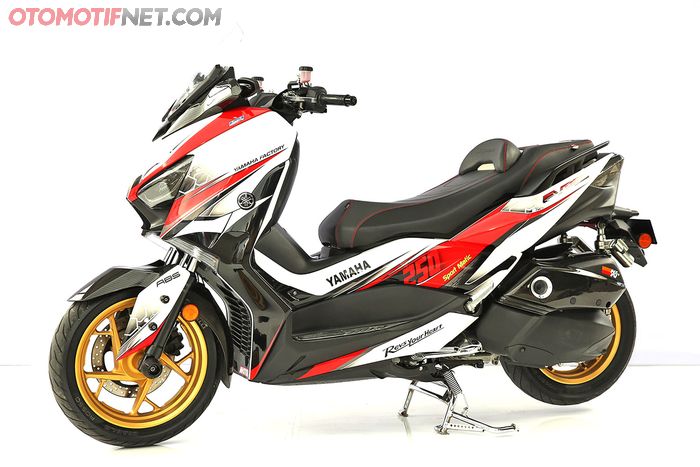 Modifikasi Yamaha XMAX 250 Finalis Customaxi Yamaha Region Medan