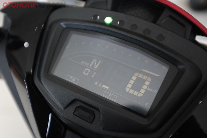 Yamaha MX-King 150 ,  Spidometer barunya lebih kekinian, full digital!