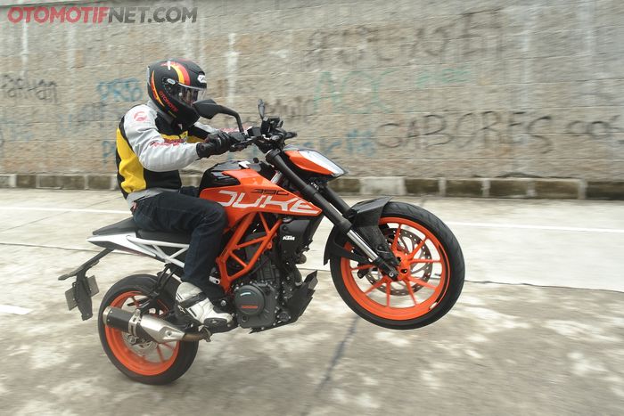 KTM Duke 390