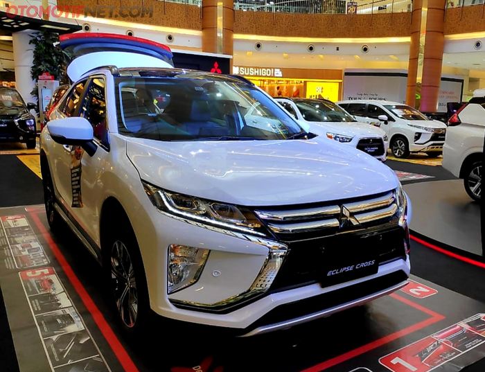 Unit display Eclipse Cross di Mitsubishi Motors Auto Show di Summarecon Mall Serpong