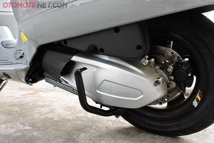 Mesin baru HPE jadikan Vespa GTS Super Tech 300 ini sangat bertenaga