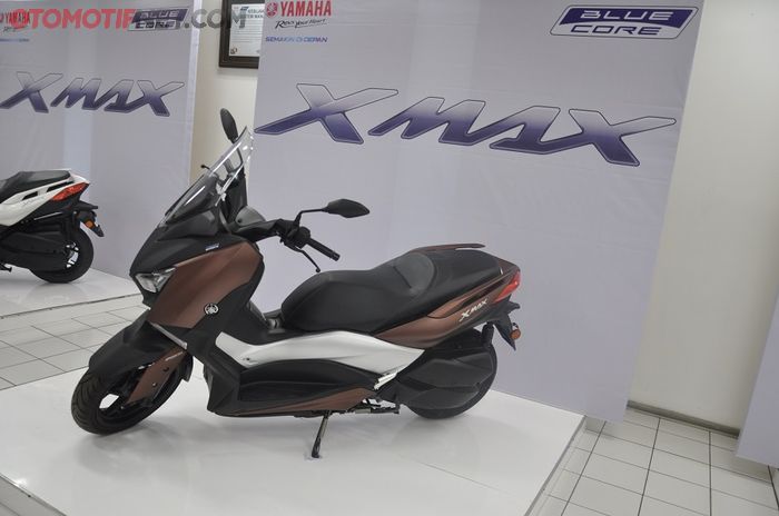Yamaha XMAX 250