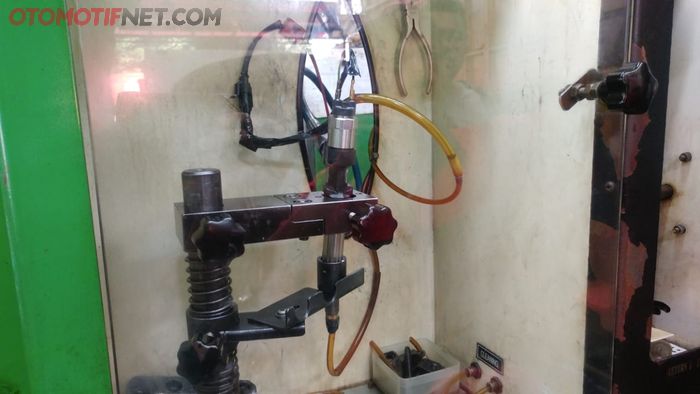 Perbaikan injektor diesel di Dutama Diesel