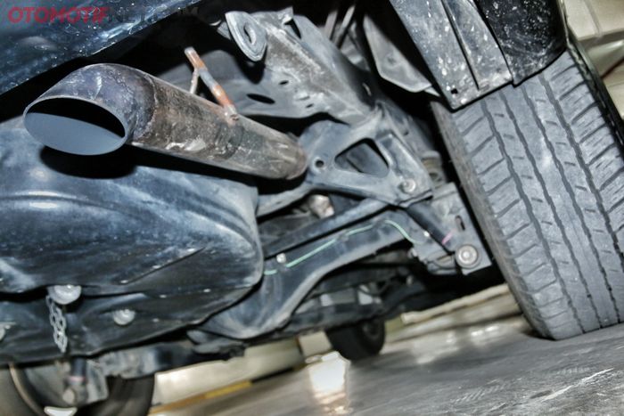 Modifikasi full exhaust