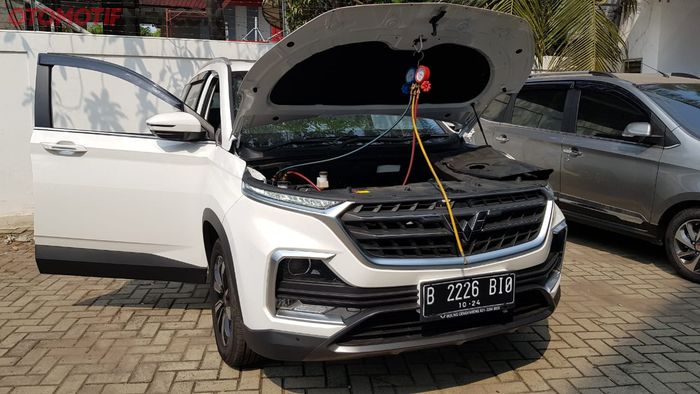 Wuling Almaz yang Mengalami Kerusakan AC Mobil