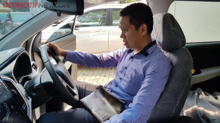 Hawara Sebastian, Pemilik Wuling Almaz yang Mengalami Masalah AC Mobil