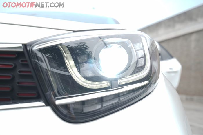 Lampu utama Kia Picanto GT Line sudah LED proyektor