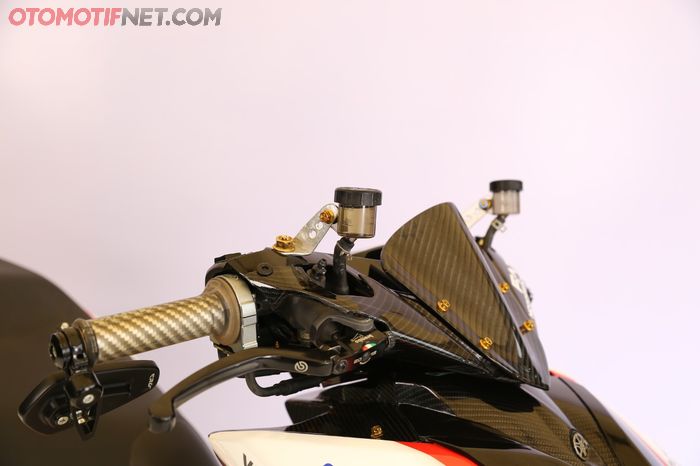 Yamaha Aerox Racing Look, pasang master rem Brembo