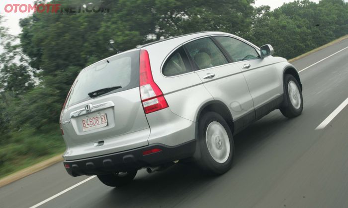 Honda CR-V generasi ketiga