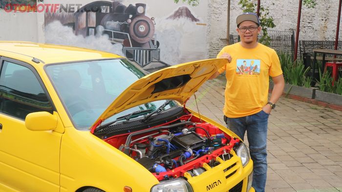 Krismarsyaf Tamba terinspirasi oleh wajah Daihatsu Mira Avanzato Turbo, kembaran Daihatsu Ceria yang hanya dijual di Jepang