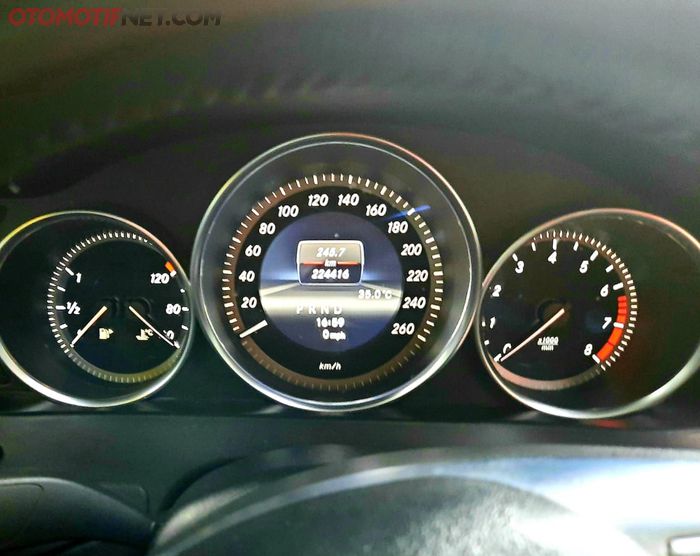 Odometer Mercy Eks Silver Bird 200ribuan km