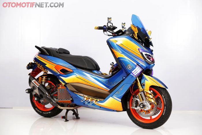 Yamaha NMAX Master pemenang Customaxi Pontianak