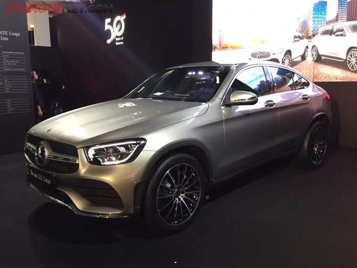Mercedes-Benz GLC 300 4Matic Coupe AMG Line