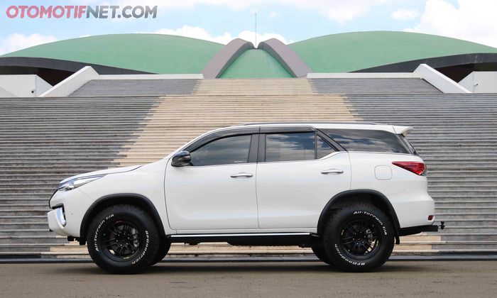 Ilustrasi Modifikasi Toyota Fortuner VRZ 2019