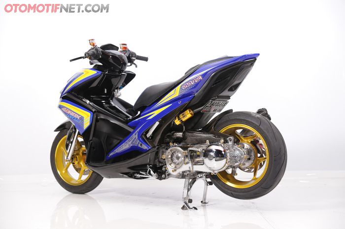 Modifikasi Yamaha Aerox 155 aliran street racing juara Customaxi Yamaha x Yamaha Heritage Built 2020 region Solo