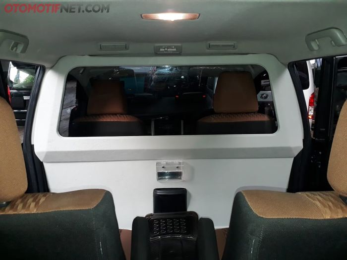 Partisi tipe bisnis diklaim bisa dikerjakan 3-4 jam setelah unit sampai