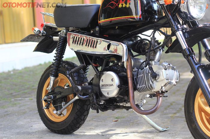 Mesin Karisma lebih bertenaga, tapi dimensinya panjang, bikin rangka butuh waktu!