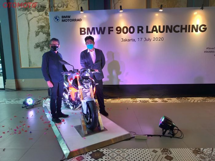 Peluncuran BMW F 900 R