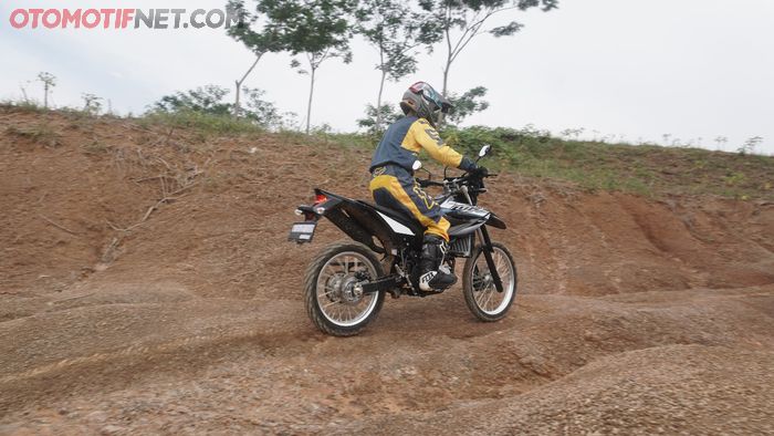 Test ride Yamaha WR 155R