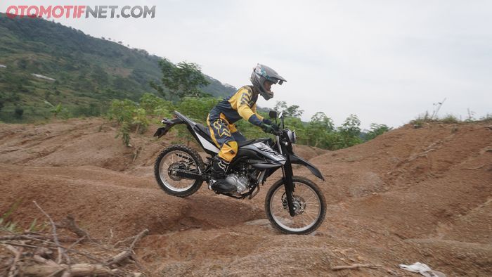 Test ride Yamaha WR 155R