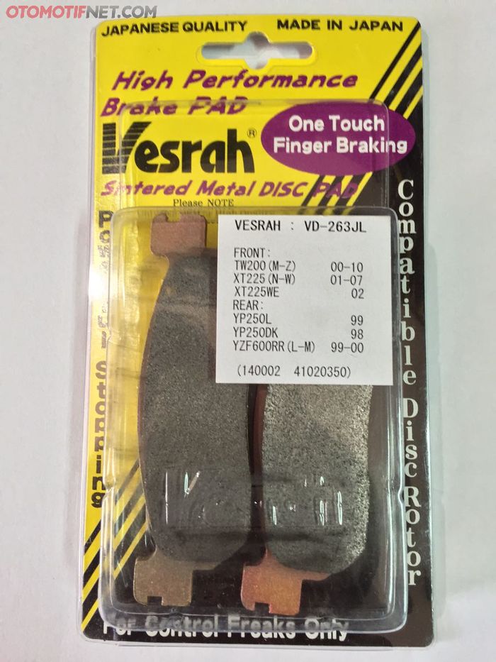 Kampas rem bisa pakai aftermarket yang punya berbagai macam bahan, paling tinggi ada sintered seperti Vesrah