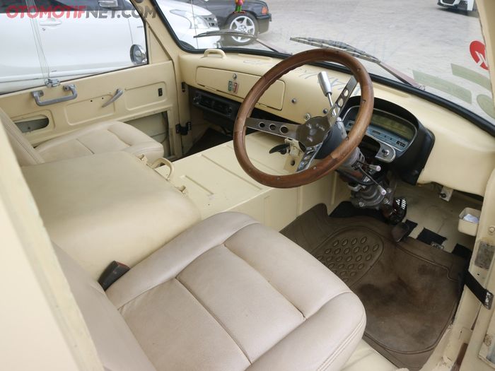 Modifikasi mobil klasik Fiat 1100T