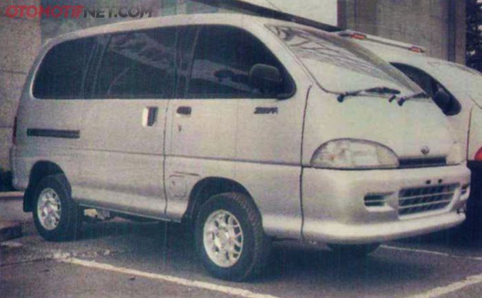Daihatsu Zebra Espass Supervan