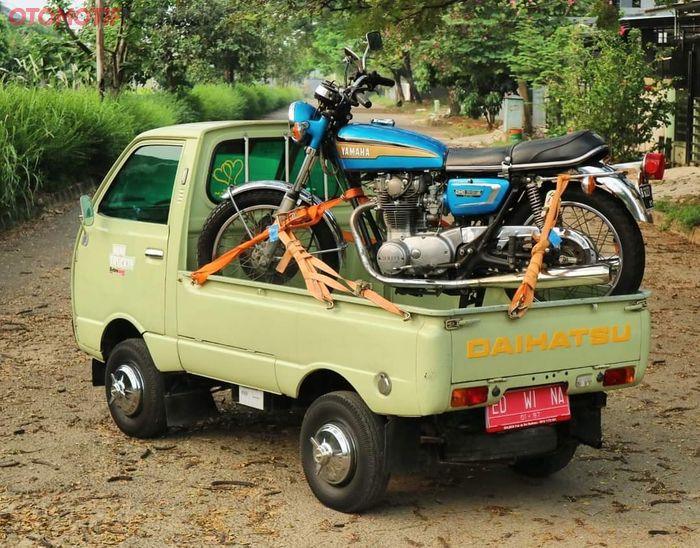 Tampak belakang Daihatsu S38P 1978