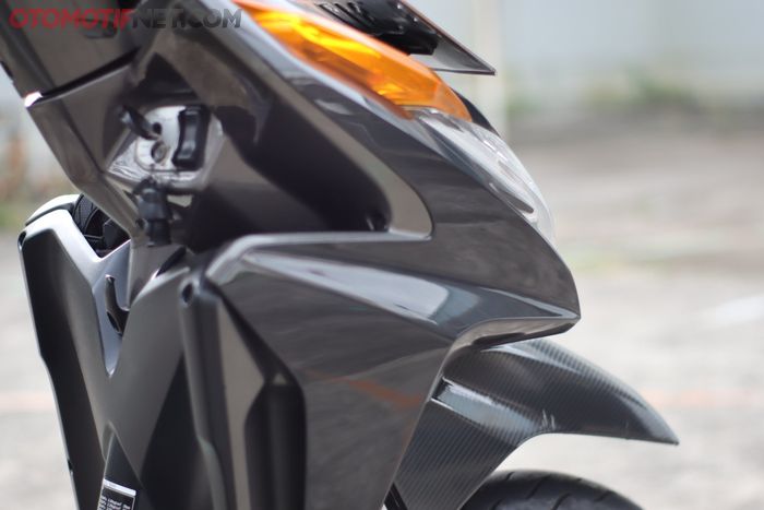 Pengen Honda Vario 125 lama tampil segar lagi, modal Rp 5 jutaan bisa repaint dan detailing loh sob! 