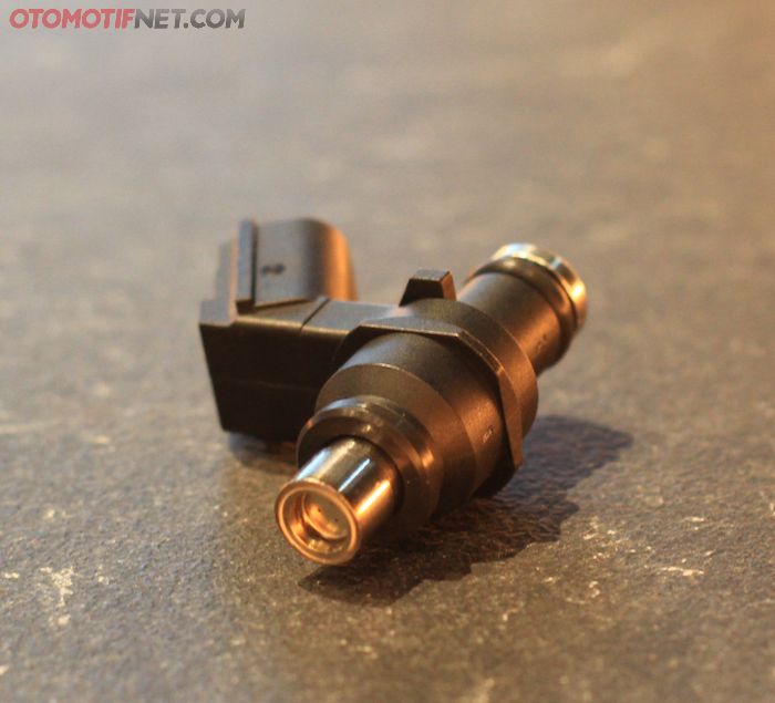 Salah satu cara yang lebih terjangkau bisa dengan mengganti injector, harganya mulai dari Rp 300 ribuan