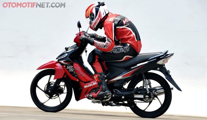 Suzuki Smash Titan hadir di tahun 2010